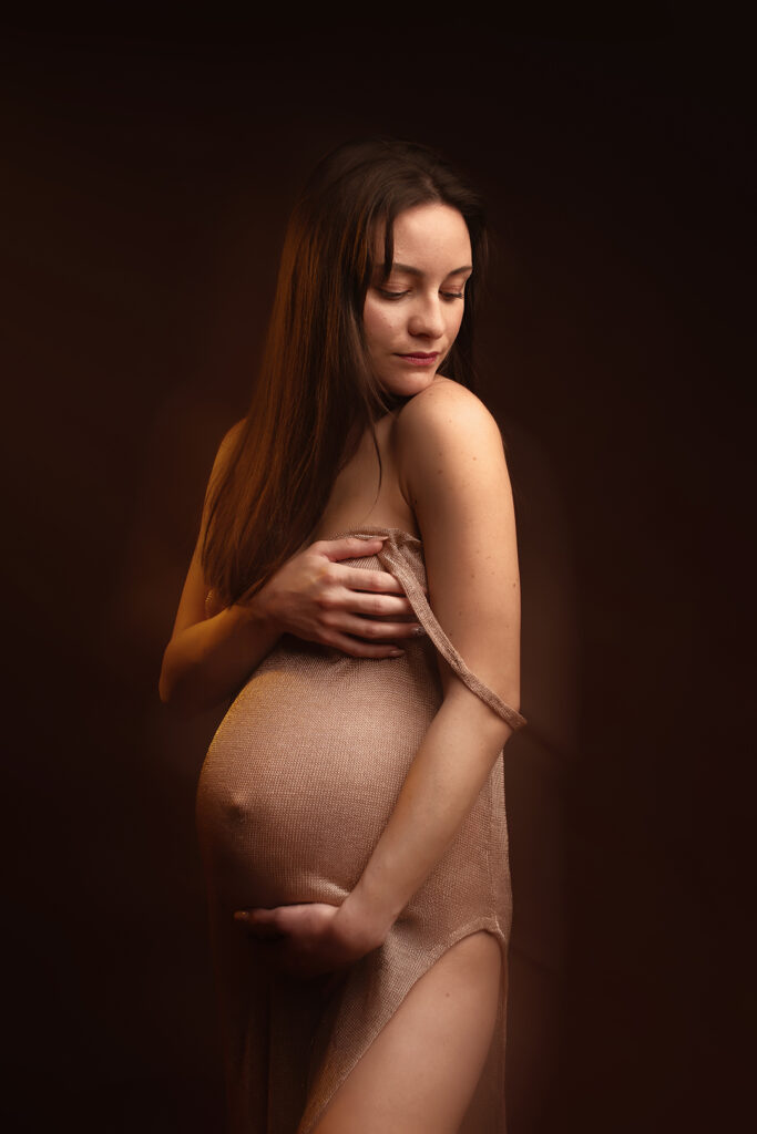 Ella Elijah, Photographe de grossesse à Rennes